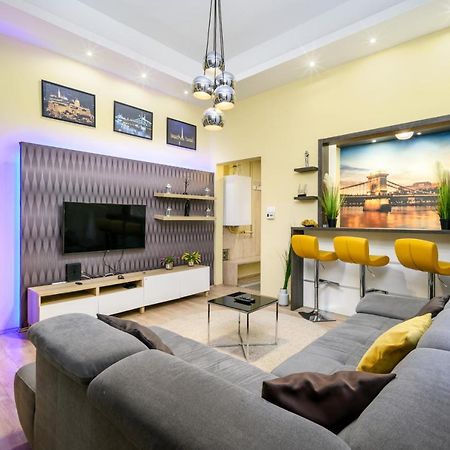 Downtown Deluxe-Two Bedroom Apartment With Sauna Будапешт Екстер'єр фото